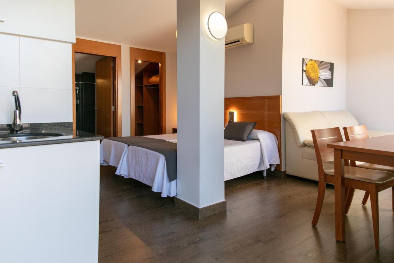 Aparthotel Cal Marcal Puig-reig Bagian luar foto