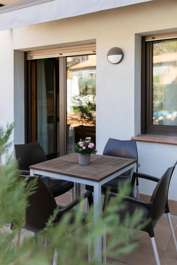 Aparthotel Cal Marcal Puig-reig Bagian luar foto